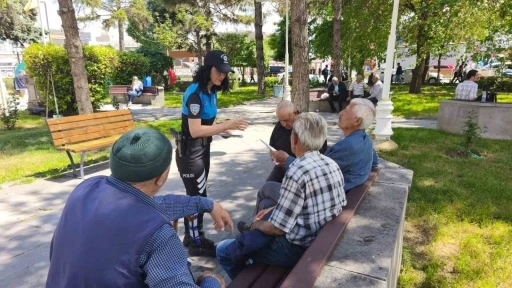 Erzincan Emniyeti 130 vatandaşı dolandırıcılığa karşı bilgilendirdi
