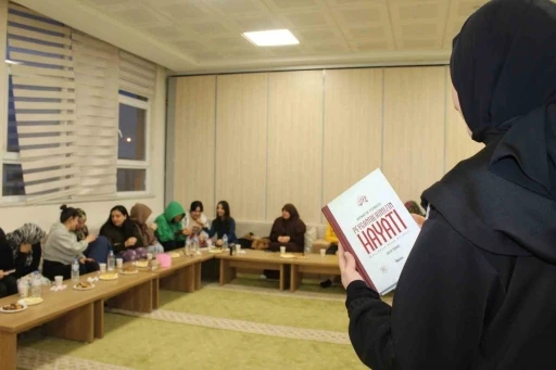 Erzincan Öğrenci Yurdunda Peygamberimizin hayatı anlatıldı
