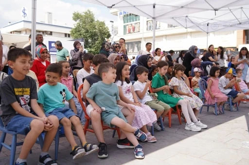 Erzincan Yaşayan Miras Ş&ouml;leni ziyaret&ccedil;ilerini ağırlamayı s&uuml;rd&uuml;r&uuml;yor
