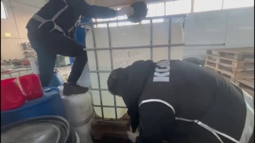 Erzurum’da 1 ton metil alkol geçirildi
