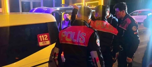 Erzurum&rsquo;da aile i&ccedil;i dehşet: Torun ninesini bı&ccedil;akla yaraladı
