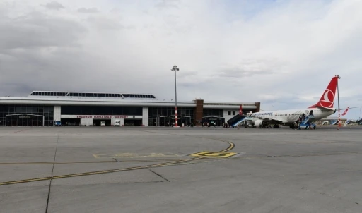 Erzurum’da bir ayda 694 uçuş gerçekleşti

