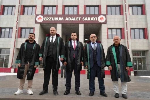 Erzurum&rsquo;da Hukuk&ccedil;ular Derneği&rsquo;nden İsrail&rsquo;e yasa tepkisi

