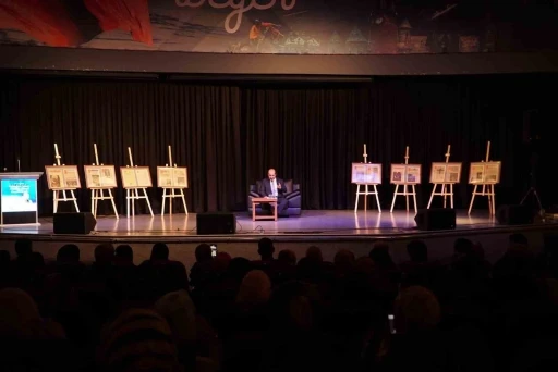 Erzurum&rsquo;da "Zor Zamanda Konuşan Adam: Necip Fazıl Kısak&uuml;rek" programına yoğun ilgi
