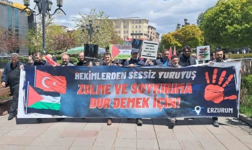 Erzurum&rsquo;da sağlık&ccedil;ılar 132&rsquo;nci kez Gazze i&ccedil;in y&uuml;r&uuml;d&uuml;
