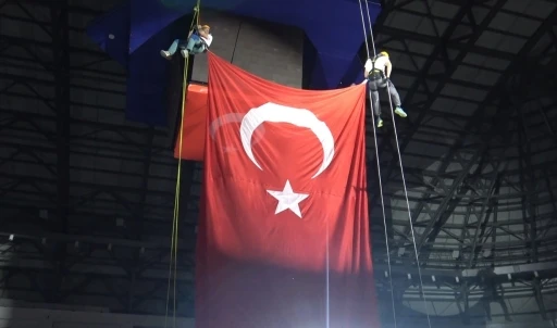 Erzurum&rsquo;da Yaz Spor Okulları 3 bin sporcunun katılımıyla a&ccedil;ıldı

