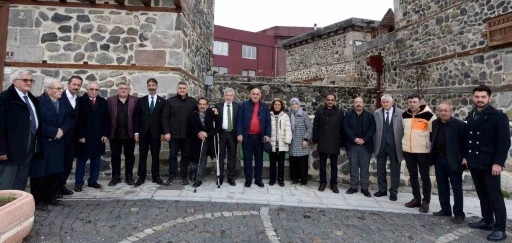 Erzurum Kent Konseyi&rsquo;nden ortak bildiri: "Sosyal medyaya etkin sınırlama olmalı"
