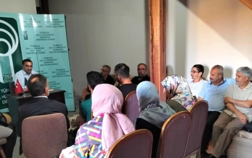 Erzurum Kongresi’nin mimarlarından Hoca Raif Efendi anıldı
