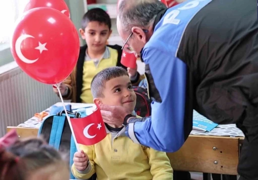 Erzurum polisinden &quot;180 Yıldır Şan ile Görevdeyiz&quot; klibi
