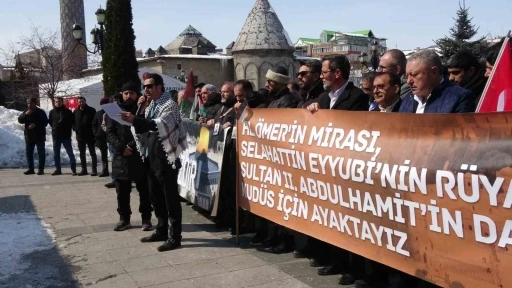 Erzurum Sivil Toplum Platformu &uuml;yeleri, Kud&uuml;s ve Aksa&rsquo;nın &ouml;zg&uuml;rl&uuml;ğ&uuml; i&ccedil;in y&uuml;r&uuml;d&uuml;
