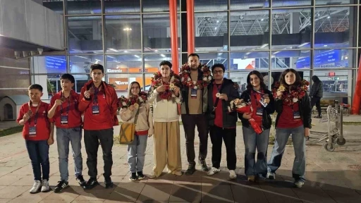 Erzurum&rsquo;un gen&ccedil;lerinden T&Uuml;BİTAK&rsquo;ta tarihi başarı
