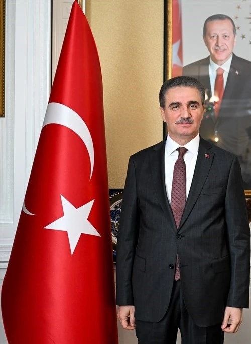 Erzurum Valisi Aydın Baruş&rsquo;tan Kurban Bayramı mesajı: "Mazlum coğrafyaları unutmayalım"
