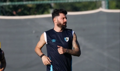 Erzurumspor&rsquo;da 3. etap kamp &ccedil;alışmaları başladı
