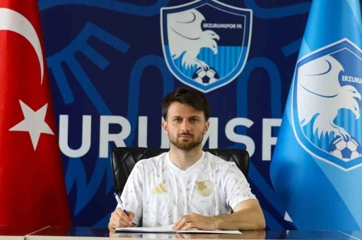 Erzurumspor FK&rsquo;da Murat Cem Akpınar ile yola devam
