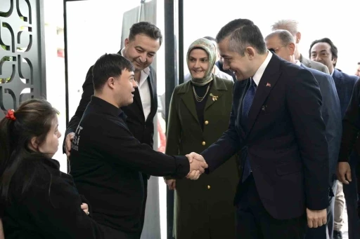 Esenyurt Belediyesi Engelsiz Kafe hizmete açıldı
