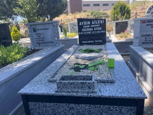 Esenyurt’ta bir mezar, kimliği belirsiz kişilerce 2,5 yılda 20 kez tahrip edildi
