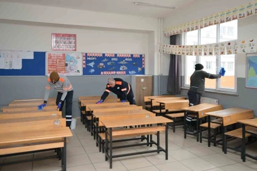 Esenyurt&rsquo;ta okullar yeni eğitim d&ouml;nemine hazır
