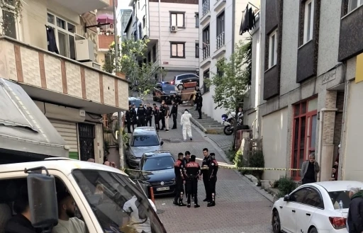 Eşini silahla yaralayan şahıs, kayınvalidesi tarafından &ouml;ld&uuml;r&uuml;ld&uuml;

