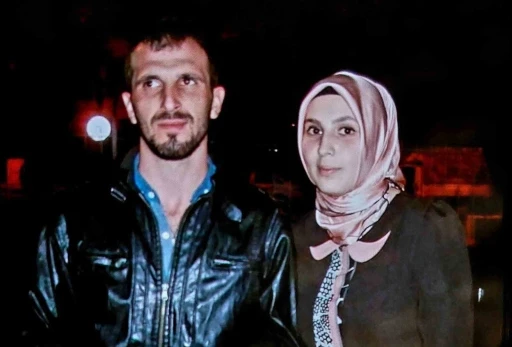 Boşanma Aşamasındaki Eşini Sokak Ortasında Öldürdü