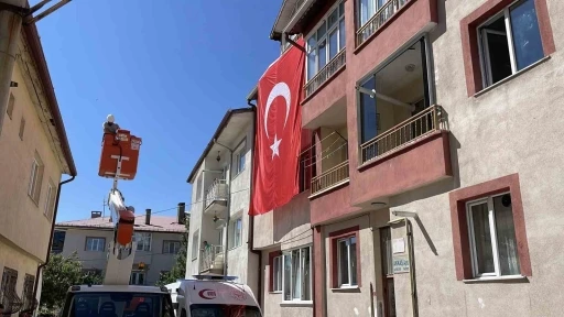 Eşinin şehadet haberini Sivas’ta aldı
