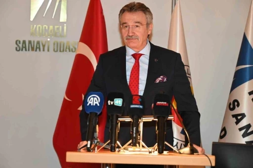 Eski Devlet Bakanı T&uuml;zmen: "86 milyonuz ama sanayide adam yok"

