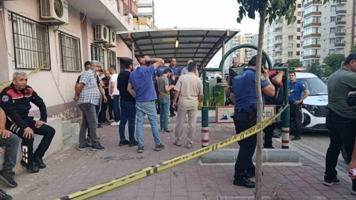 Eski eşi tarafından alt geçitte tabancayla öldürüldü

