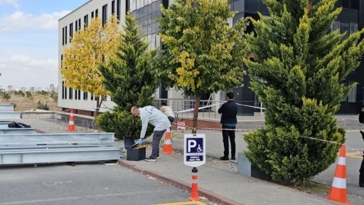 Eski eşini okuduğu fak&uuml;ltenin &ouml;n&uuml;nde &ouml;ld&uuml;ren sanığa ağırlaştırılmış m&uuml;ebbet

