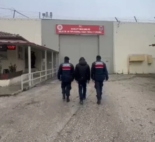 Eski eşinin polis kocasını vuran polis memuru tutuklandı
