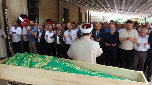 Eski Milletvekili Ayar’ın babası son yolculuğuna uğurlandı
