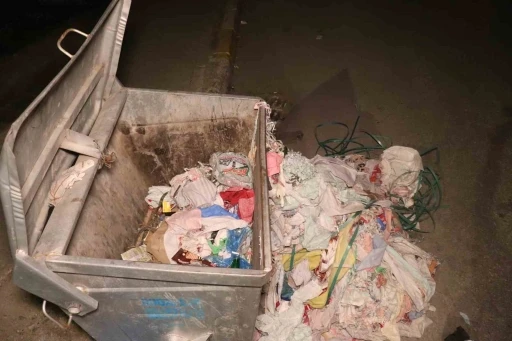 Eski sevgilisinden hamile kaldığı bebeğini evde doğurup çöpe atmış
