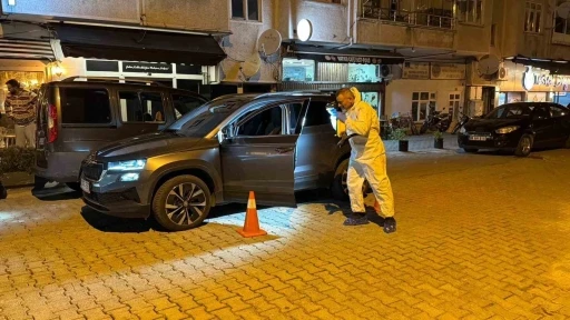 Eski S&uuml;rmene Belediyesi Başkan Yardımcısı bı&ccedil;aklı saldırıda hayatını kaybetti
