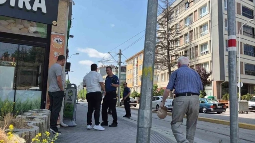 Eskişehir&rsquo;de akrabalar arasında kavga: 2 yaralı
