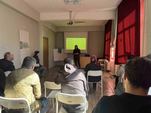 Eskişehir&rsquo;de bağımlılıkla m&uuml;cadele s&uuml;r&uuml;yor
