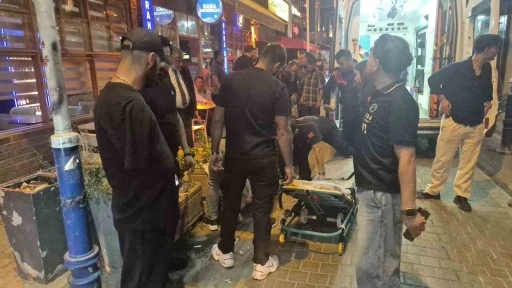 Eskişehir&rsquo;de &ccedil;ıkan bı&ccedil;aklı kavgada 1 kişi yaralandı
