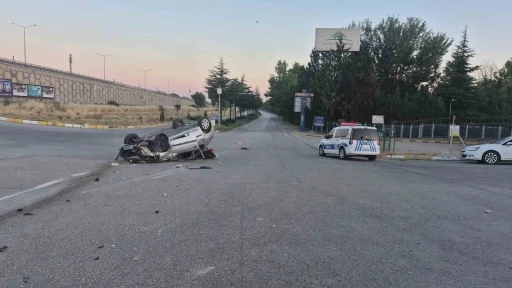 Eskişehir&rsquo;de kontrolden &ccedil;ıkan otomobil takla attı: 1 yaralı
