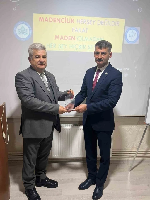 Eskişehir’de ‘Maden ve Nadir Toprak Elementleri’ konulu konferans
