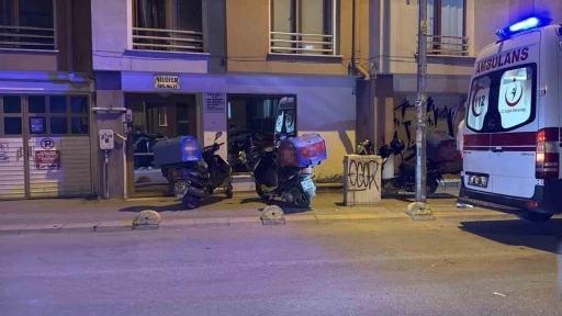 Eskişehir&rsquo;de motosiklet otomobile &ccedil;arptı: 1 yaralı
