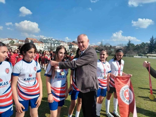 Eskişehir&rsquo;de Okul Sporları Ragbi heyecanı sona erdi
