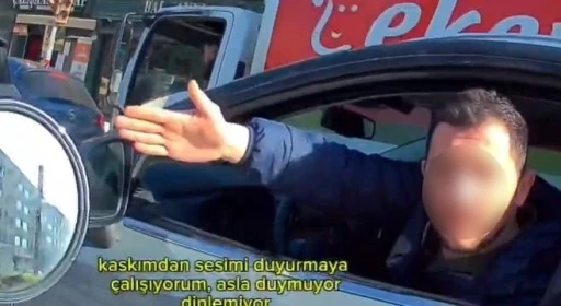 Eskişehir&rsquo;de seslerin y&uuml;kseldiği gergin trafik tartışması kamerada
