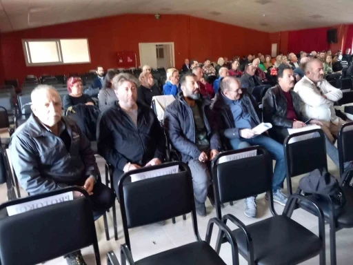 Eskişehir&rsquo;de s&uuml;r&uuml;c&uuml; kursu usta &ouml;ğreticilerine eğitim semineri verildi
