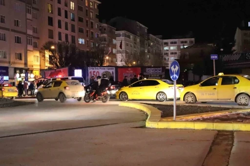 Eskişehir&rsquo;de taksicilerin yılbaşı yoğunluğu
