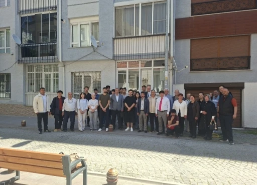 Eskişehir&rsquo;de T&uuml;rk D&uuml;nyası &ouml;ğrencilerine kahvaltılı bayramlaşma
