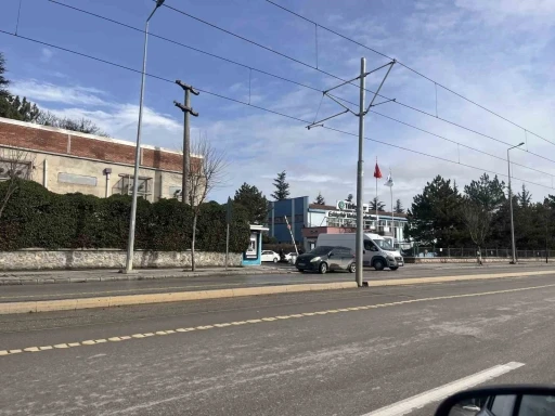 Eskişehir&rsquo;deki fabrikada patlama: 6 iş&ccedil;i yaralandı
