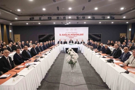 Eskişehir İl Sağlık M&uuml;d&uuml;r&uuml; Bildirici, İstanbul&rsquo;da toplantıya katıldı
