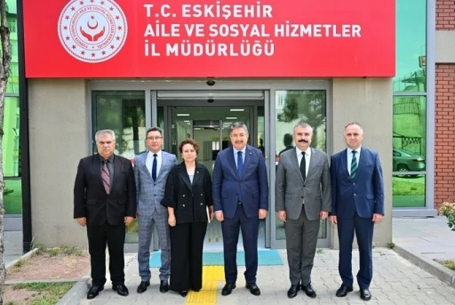 Eskişehir Valisi Yılmaz, Aile ve Sosyal Hizmetler İl M&uuml;d&uuml;rl&uuml;ğ&uuml;&rsquo;nde brifing aldı
