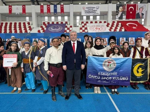 Eskişehirli ok&ccedil;ular T&uuml;rkiye Şampiyonası&rsquo;ndan dereceyle d&ouml;nd&uuml;
