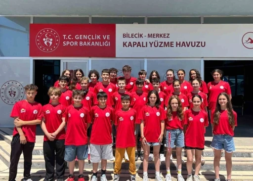 Eskişehirli sporculardan ANALİG Y&uuml;zme&rsquo;de b&uuml;y&uuml;k başarı
