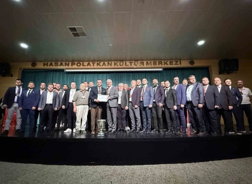 Eskişehirspor’da Ulaş Entok yeniden başkan seçildi
