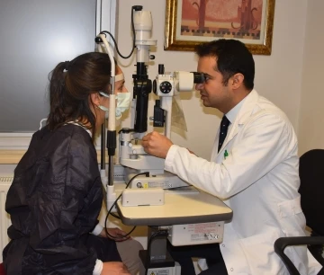 ESOG&Uuml;&rsquo;de &lsquo;Korneal &Ccedil;apraz Bağlama&rsquo; tedavisi başladı
