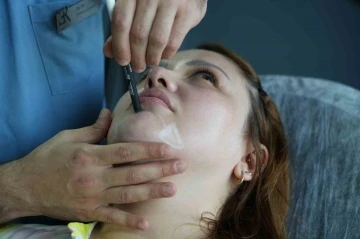 Estetik uzmanından &quot;aquafilling&quot; çılgınlığı uyarısı
